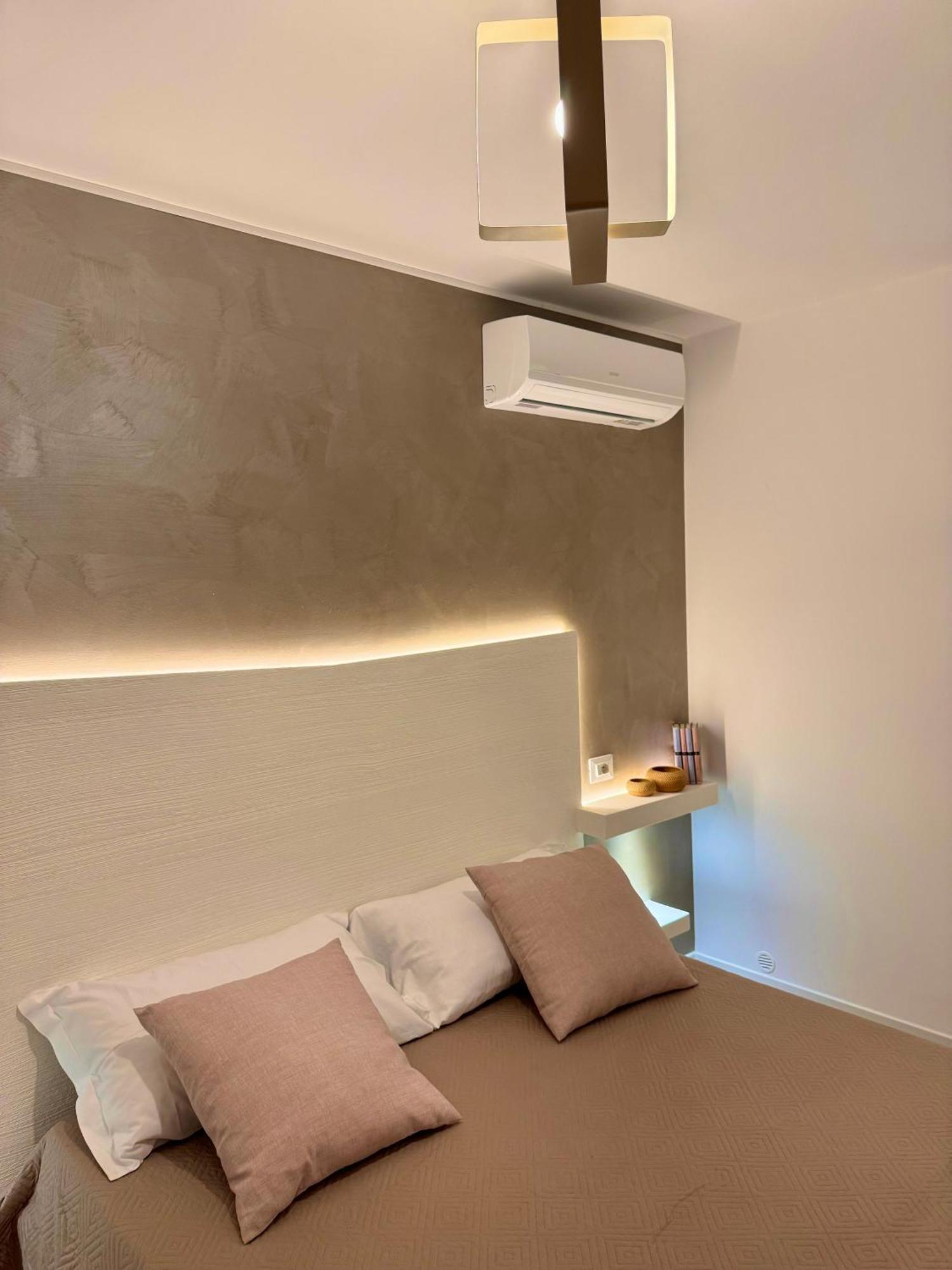 Nura'S - Casa Azzurra Seaside Apartment Alghero Bagian luar foto